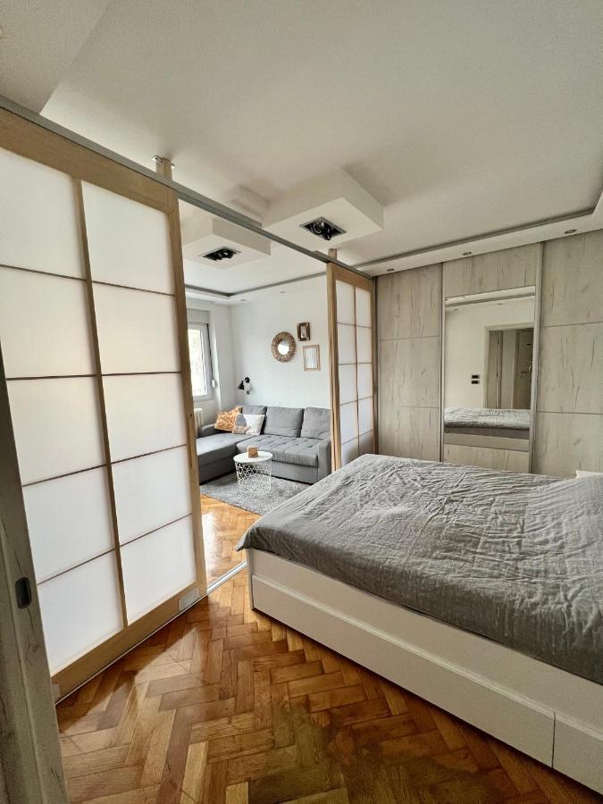 Comfortable Apartment In City Hub Belgrade Exterior photo